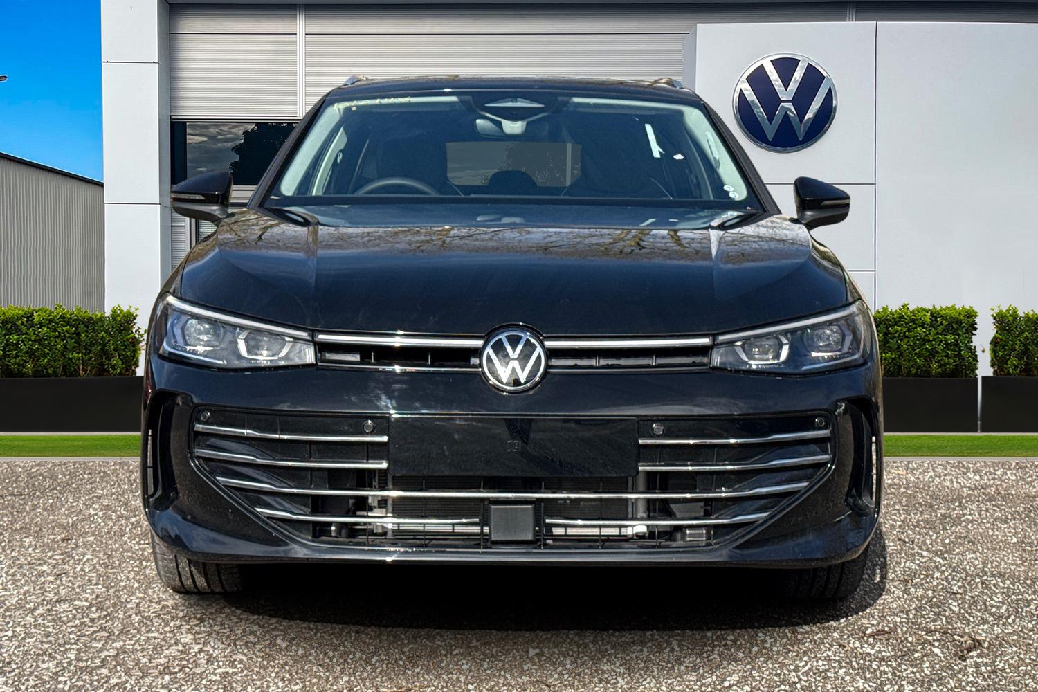 Used Volkswagen Passat 2025 for sale - 76711764: Photo 5