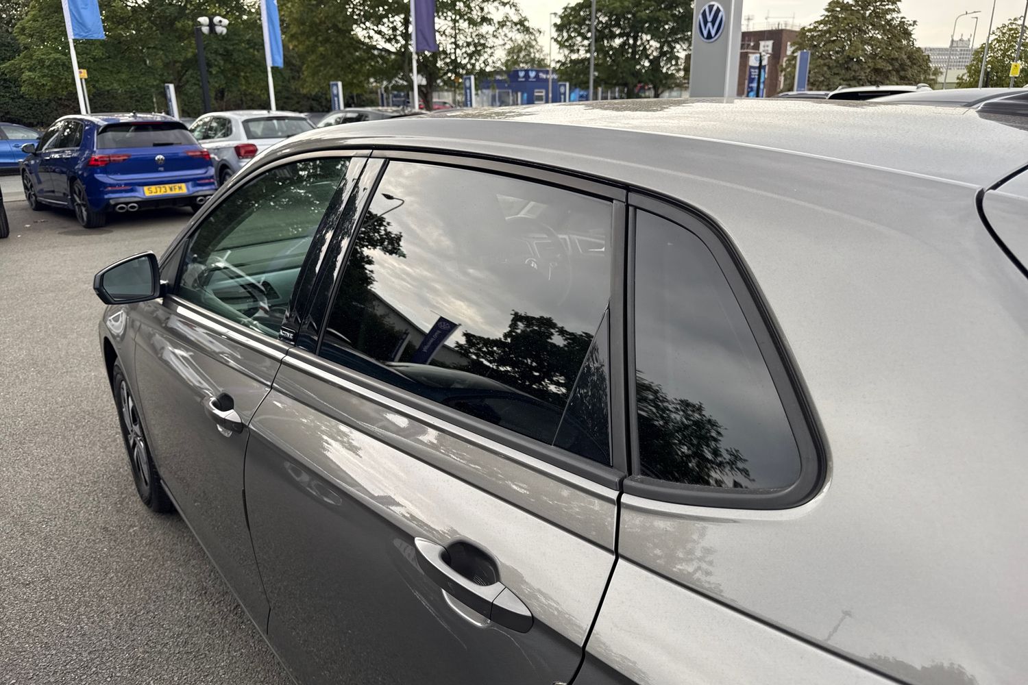 Vehicle 28