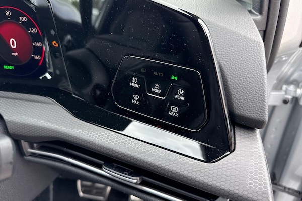 Used Volkswagen Golf 2025 for sale - 75701009: Photo 30