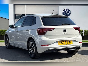 Used Volkswagen Polo 2024 for sale - 78673619: Photo