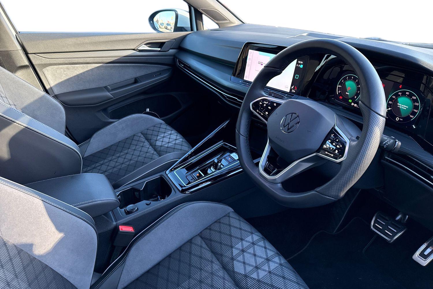 Used Volkswagen Golf 2025 for sale - 76697635: Photo 13