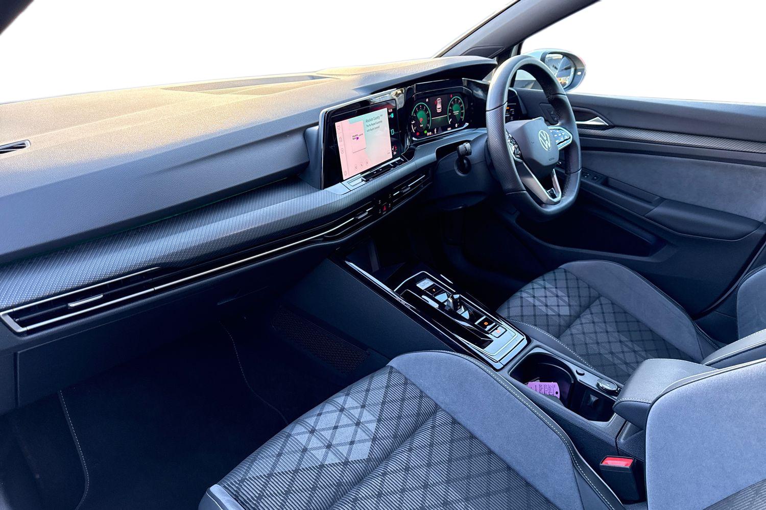 Used Volkswagen Golf 2025 for sale - 76697635: Photo 14