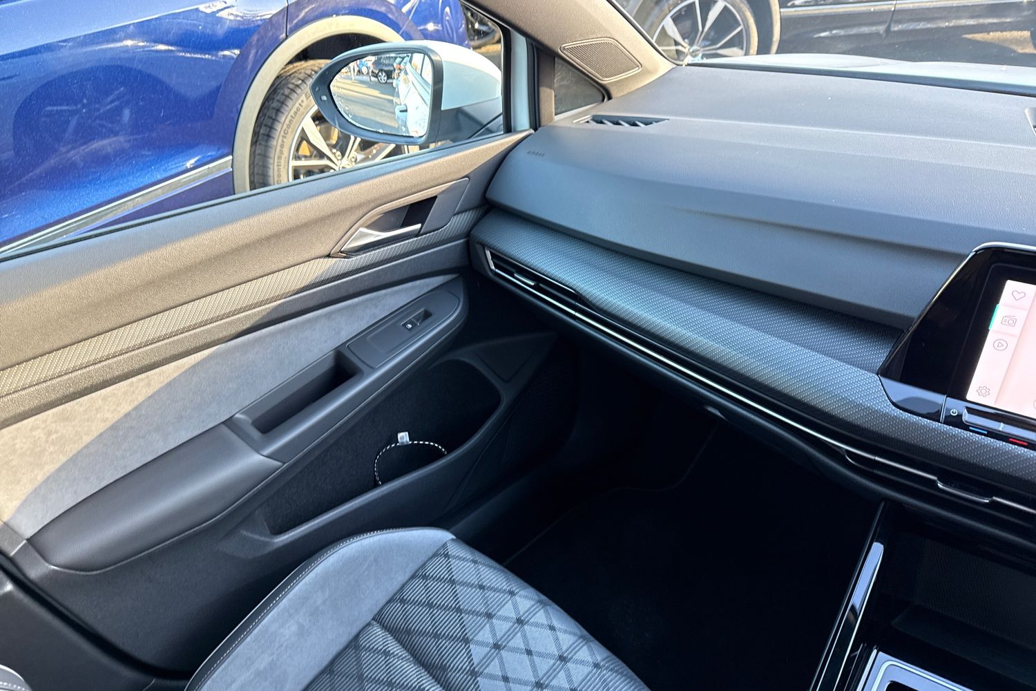 Used Volkswagen Golf 2025 for sale - 76697635: Photo 19