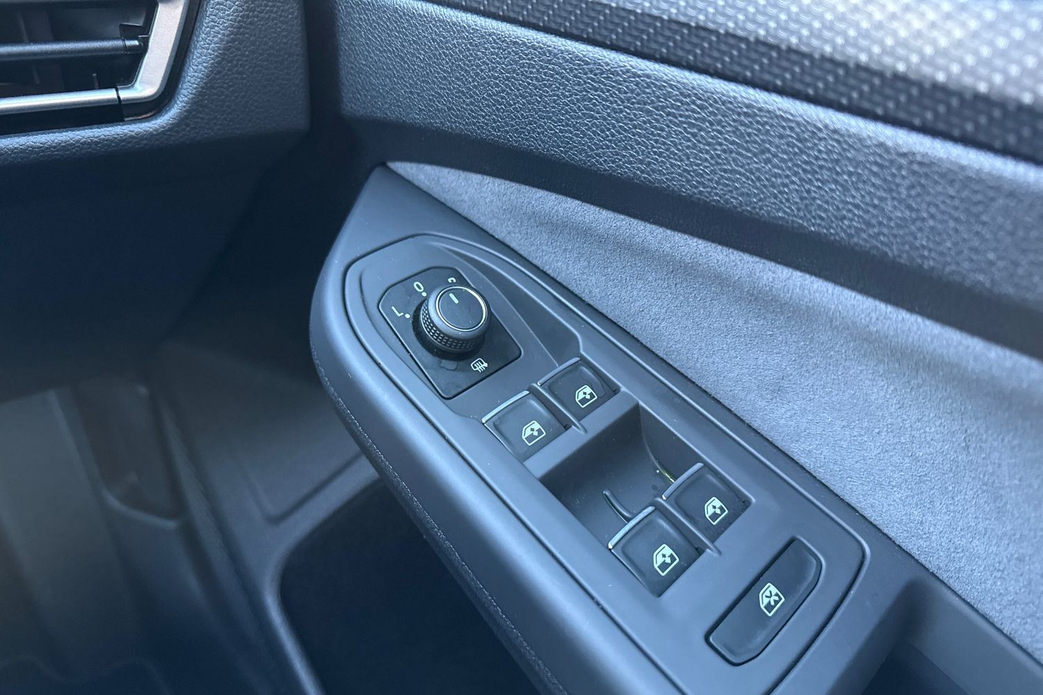 Used Volkswagen Golf 2025 for sale - 76697635: Photo 24