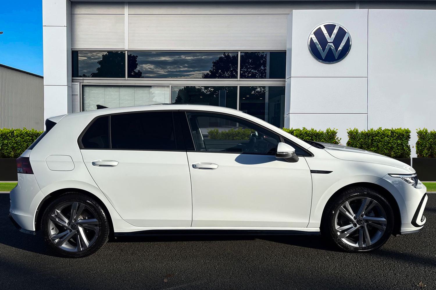 Used Volkswagen Golf 2025 for sale - 76697635: Photo 3