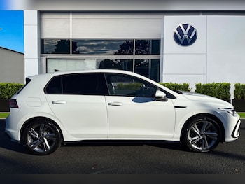 Used Volkswagen Golf 2025 for sale - 76697635: Photo