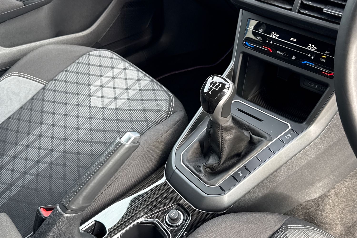 Used Volkswagen Polo 2024 for sale - 77719243: Photo 23