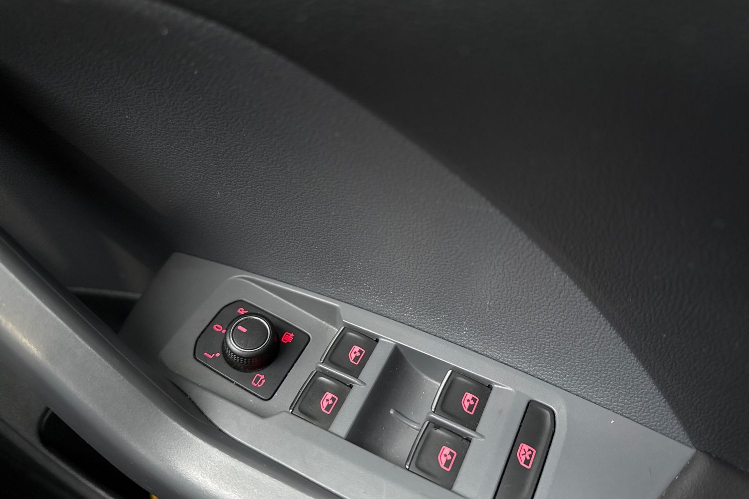 Used Volkswagen T-Cross 2019 for sale - 77795733: Photo 25