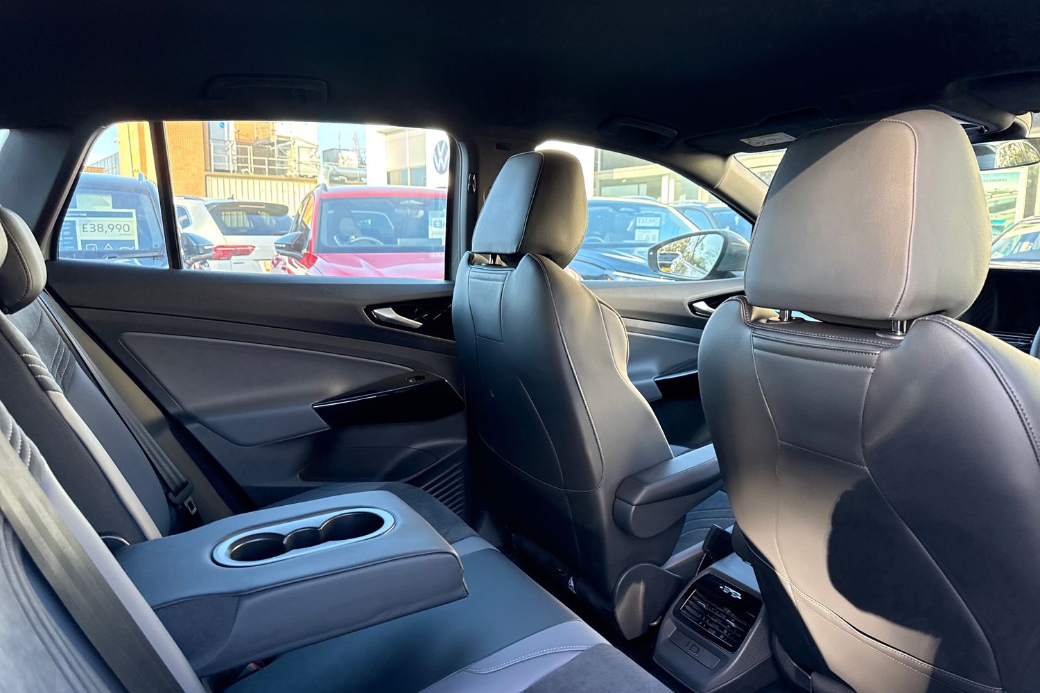 Used Volkswagen ID.4 2025 for sale - 76576282: Photo 36