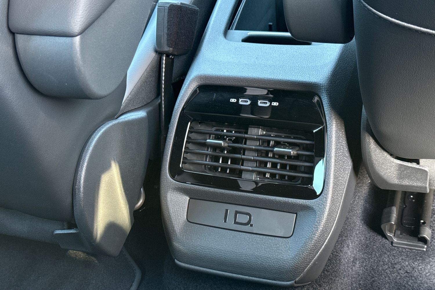 Used Volkswagen ID.4 2025 for sale - 76576282: Photo 37