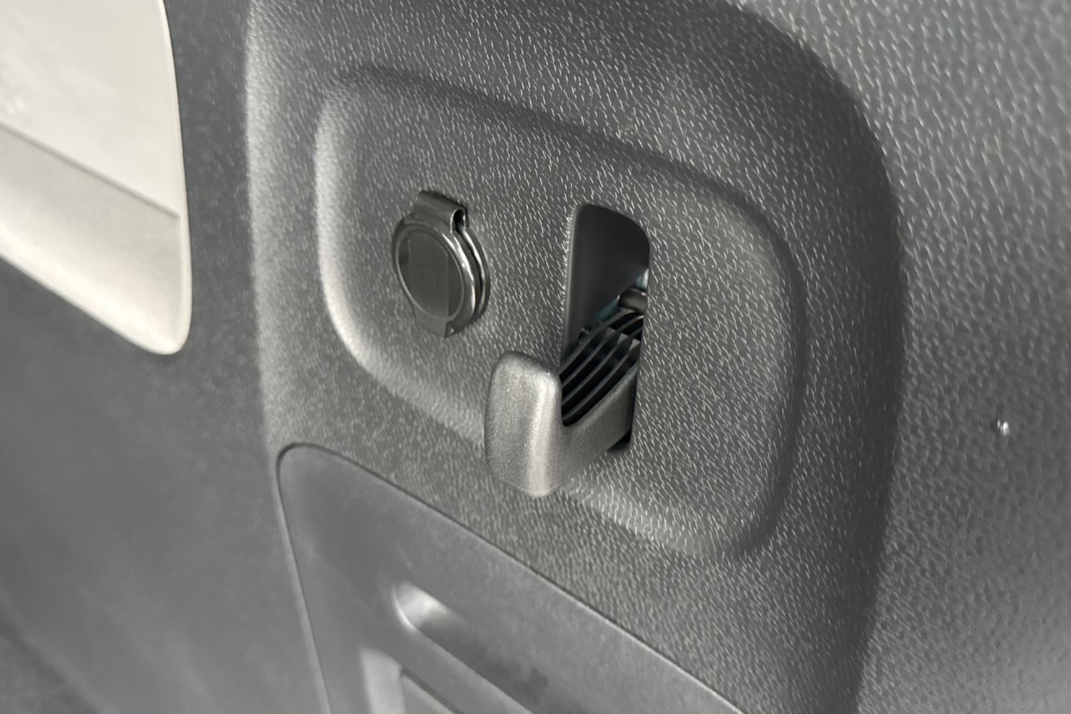 Used Volkswagen ID.Buzz 2023 for sale - 77101146: Photo 27