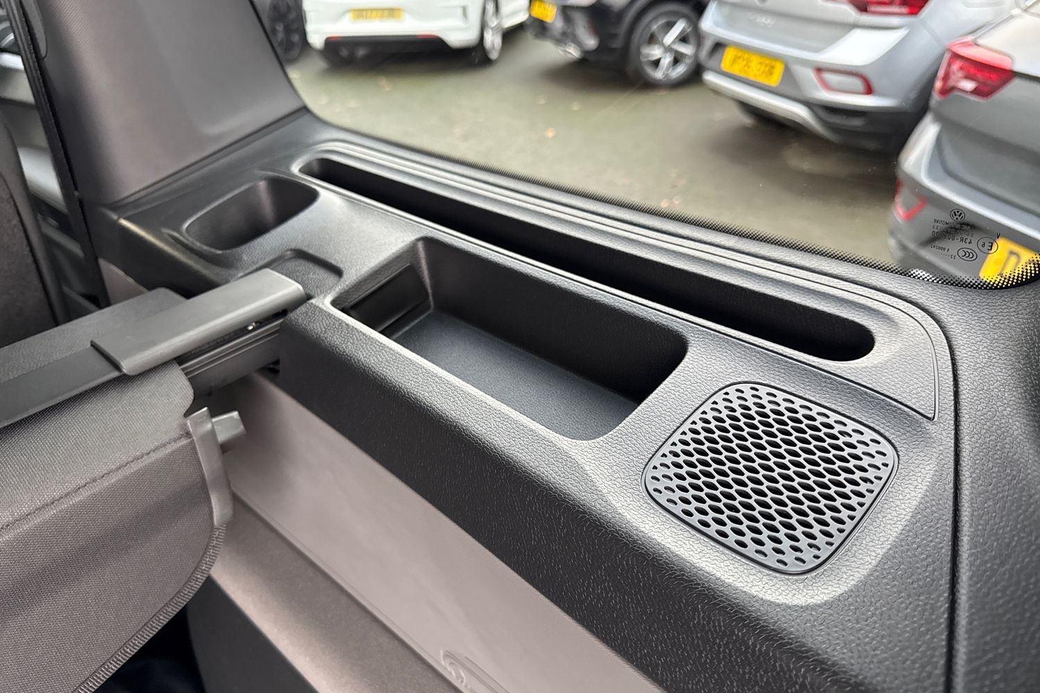 Used Volkswagen ID.Buzz 2023 for sale - 77101146: Photo 28