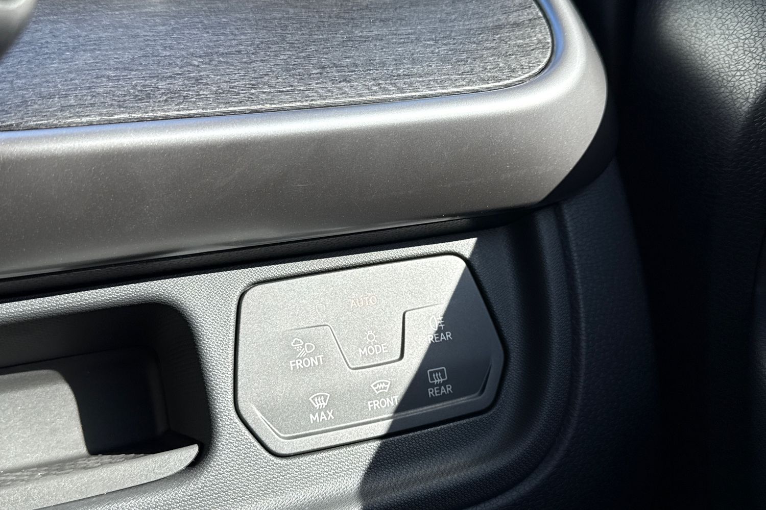 Used Volkswagen ID.Buzz 2026 for sale - 77951765: Photo 24