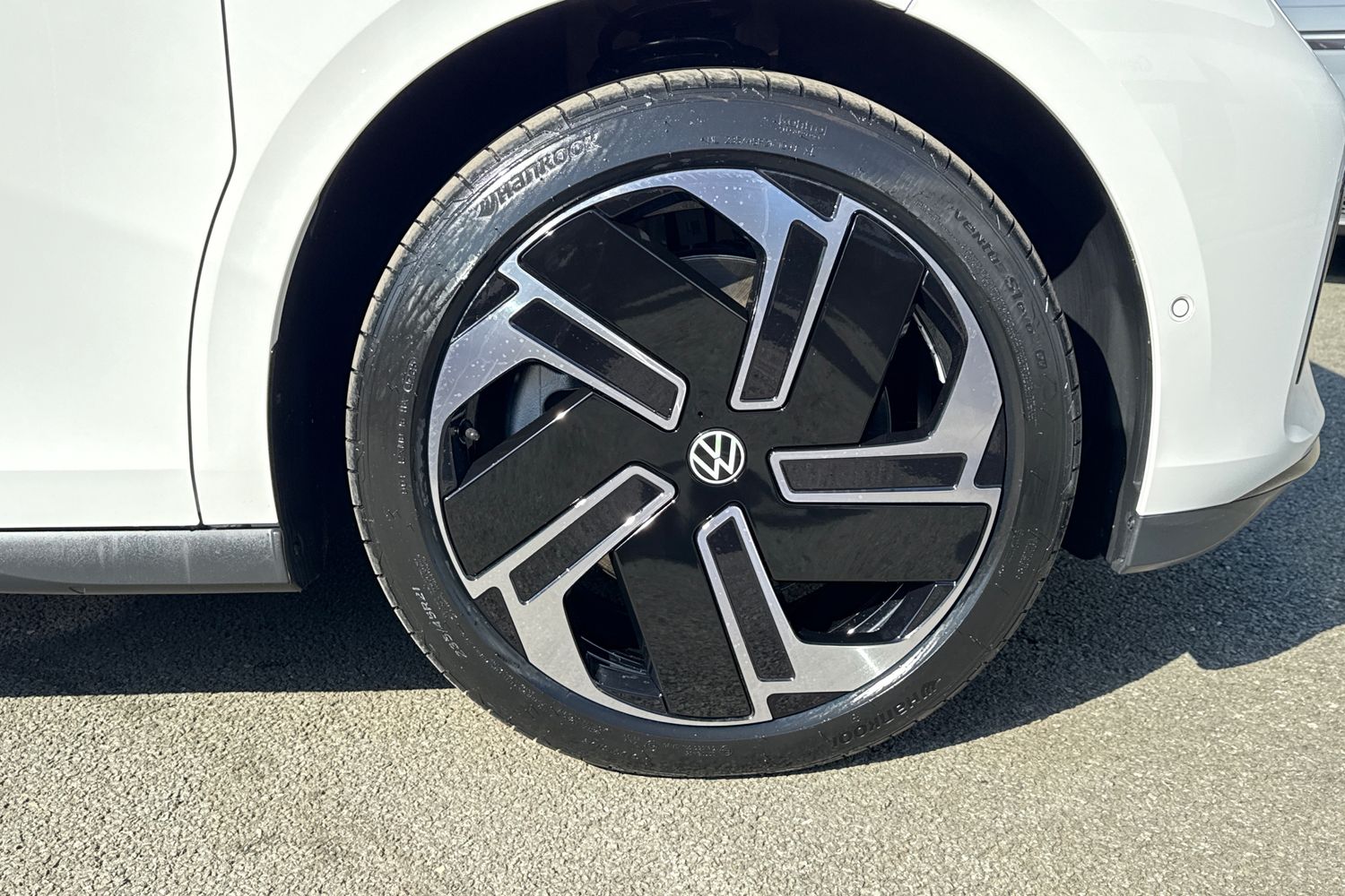 Used Volkswagen ID.Buzz 2026 for sale - 77951765: Photo 9