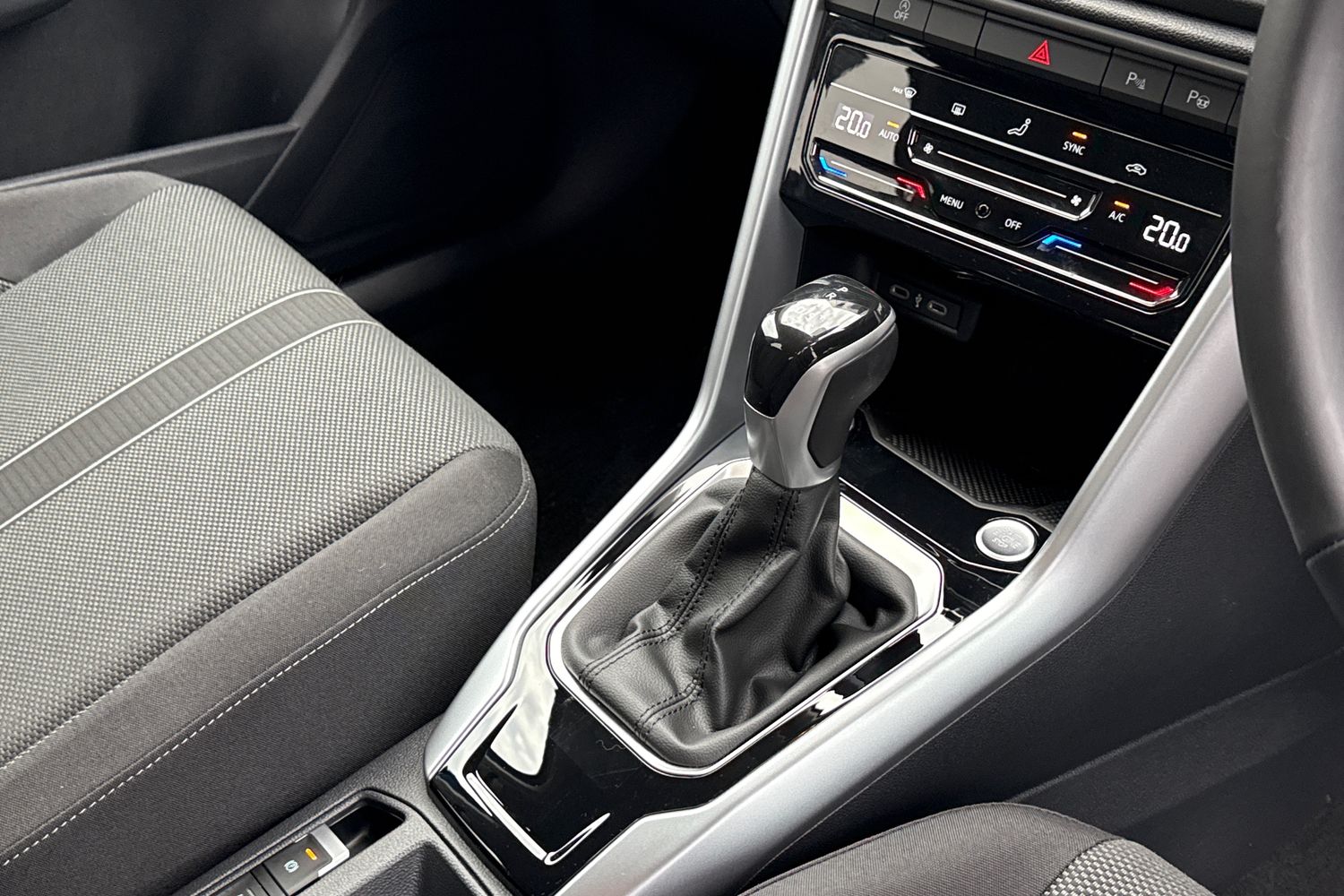 Used Volkswagen T-Roc 2025 for sale - 76876086: Photo 23