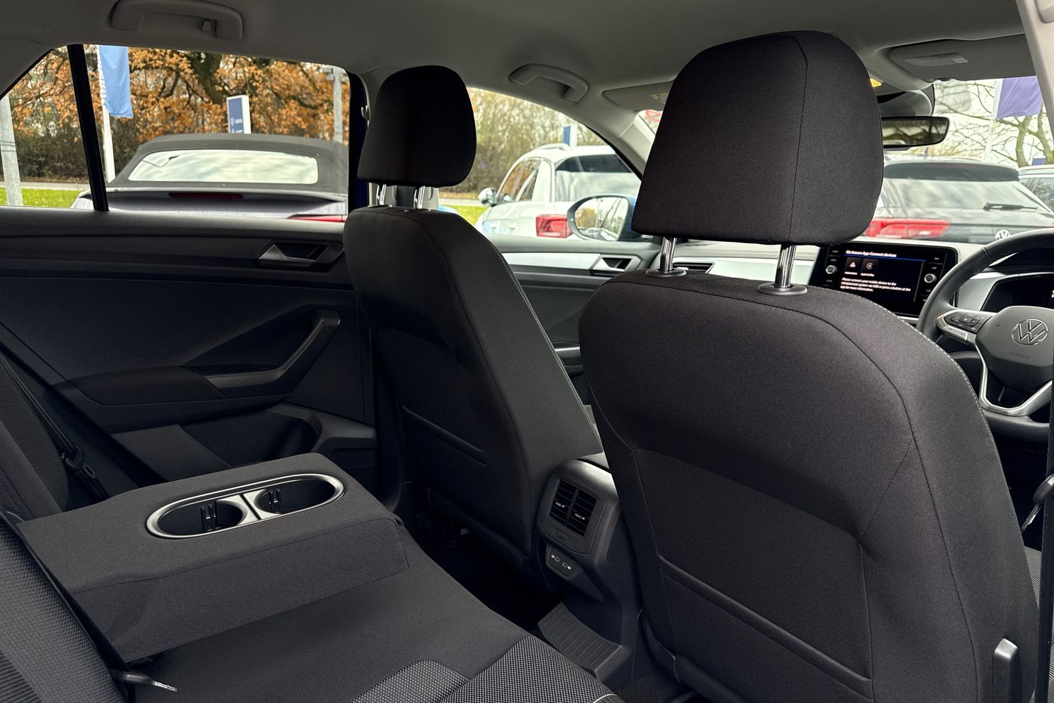 Used Volkswagen T-Roc 2025 for sale - 76876086: Photo 35