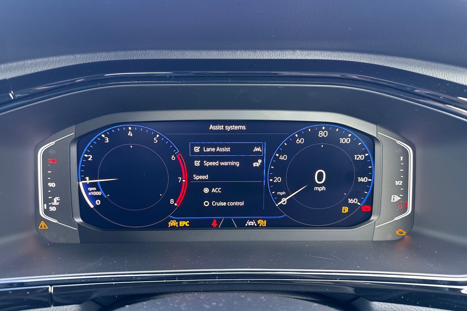 Used Volkswagen T-Roc 2025 for sale - 76374707: Photo 35