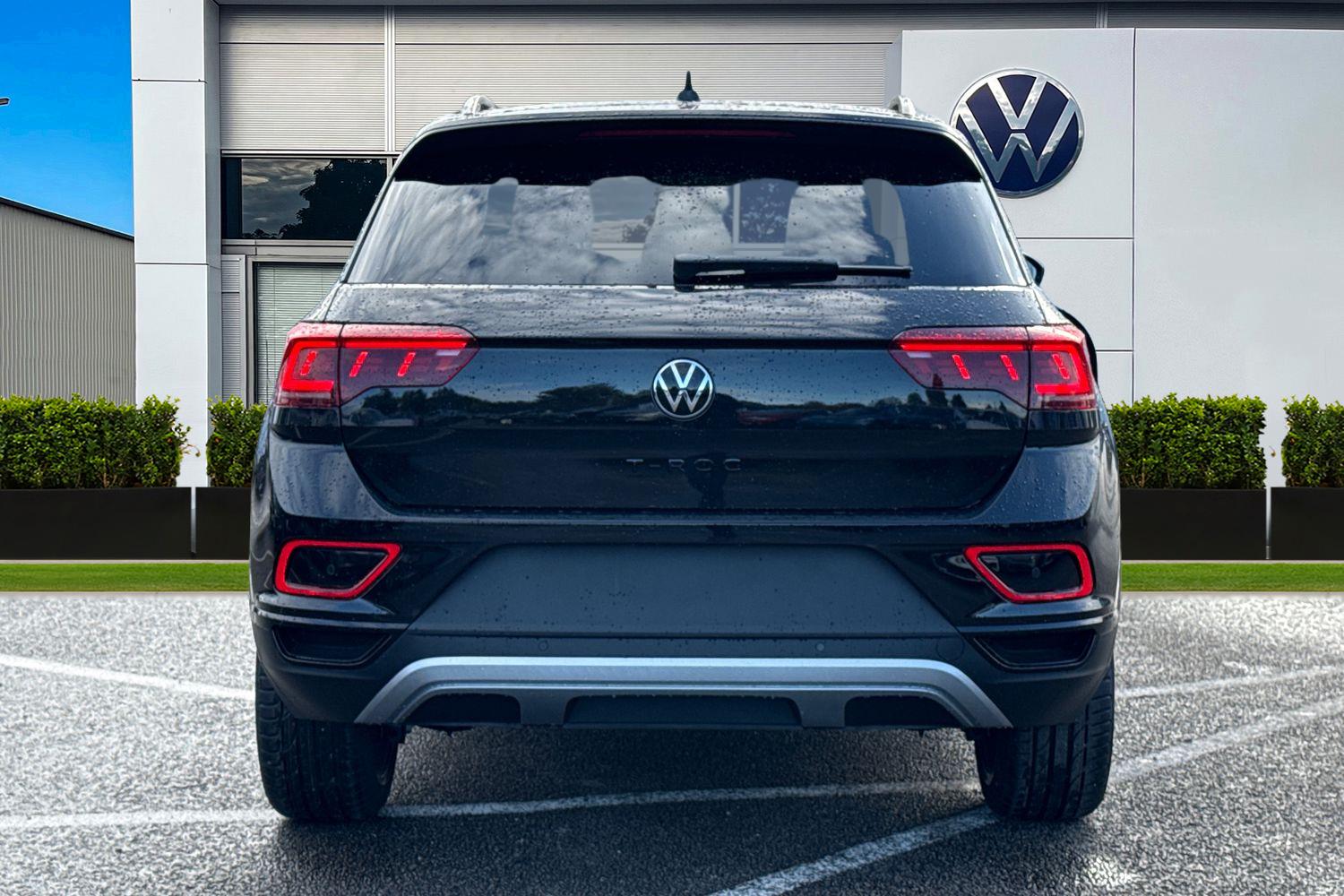 Used Volkswagen T-Roc 2025 for sale - 76374707: Photo 4