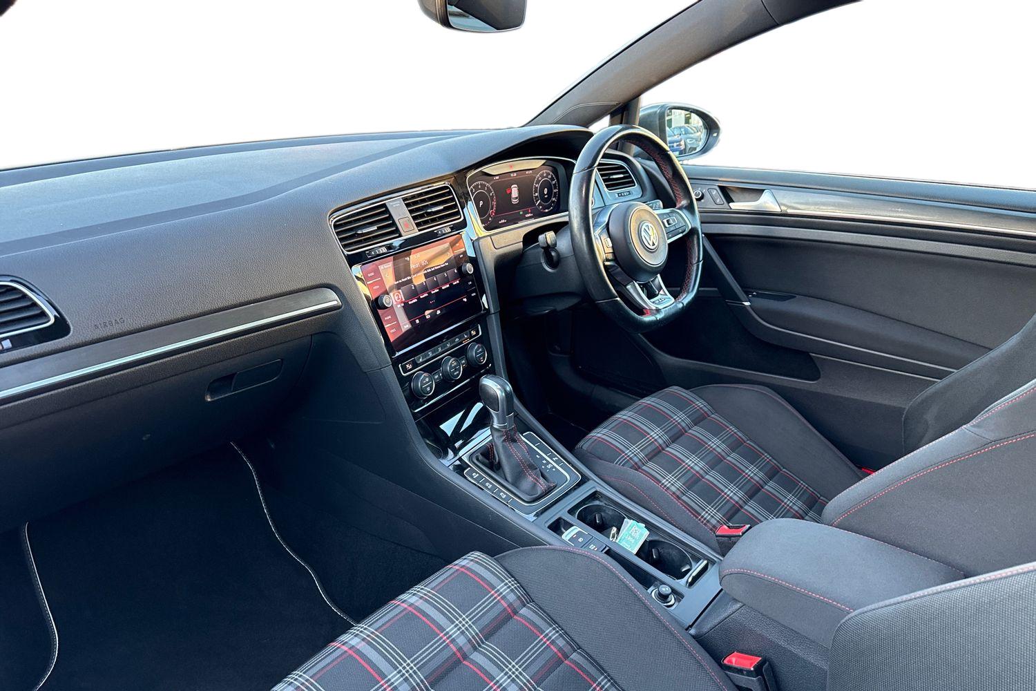 Used Volkswagen Golf 2019 for sale - 76636919: Photo 15