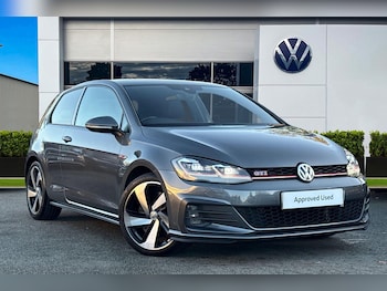 Volkswagen - Golf