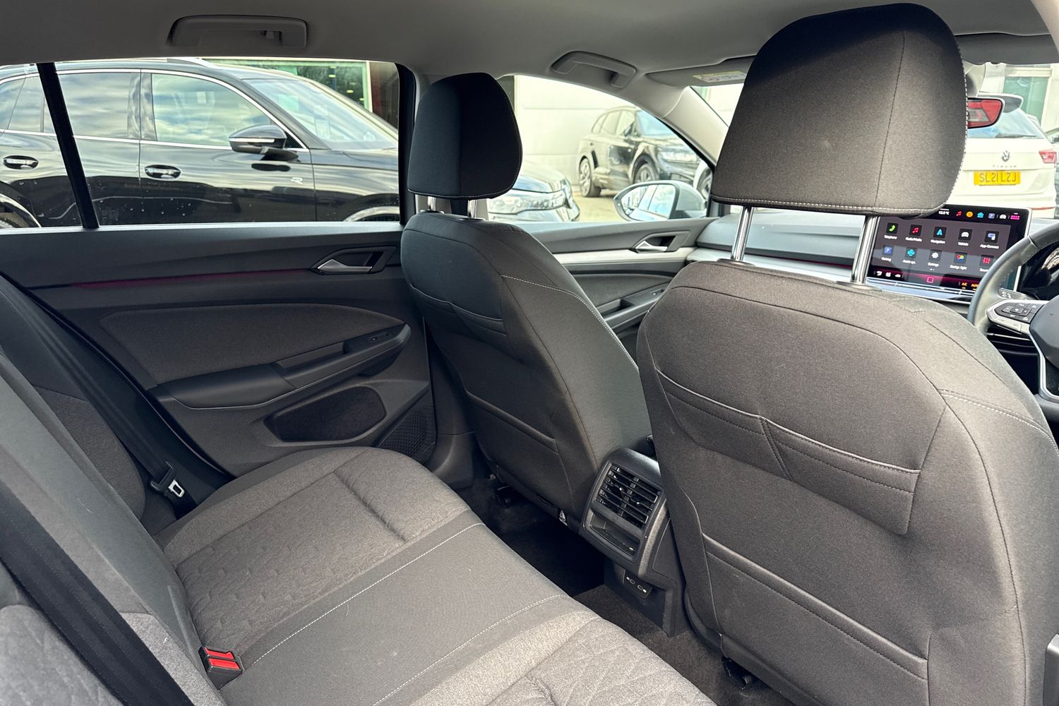 Used Volkswagen Golf 2025 for sale - 77742081: Photo 38