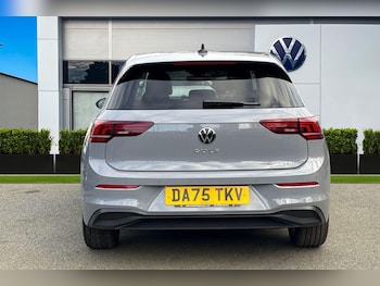 Used Volkswagen Golf 2025 for sale - 77742081: Photo