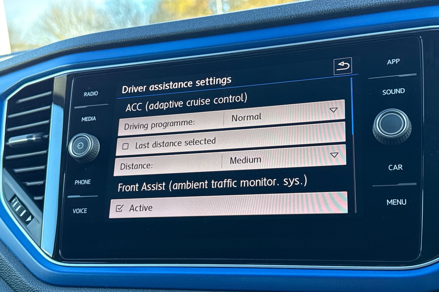 Used Volkswagen T-Roc 2018 for sale - 76827891: Photo 31