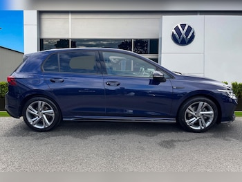 Used Volkswagen Golf 2023 for sale - 75582601: Photo