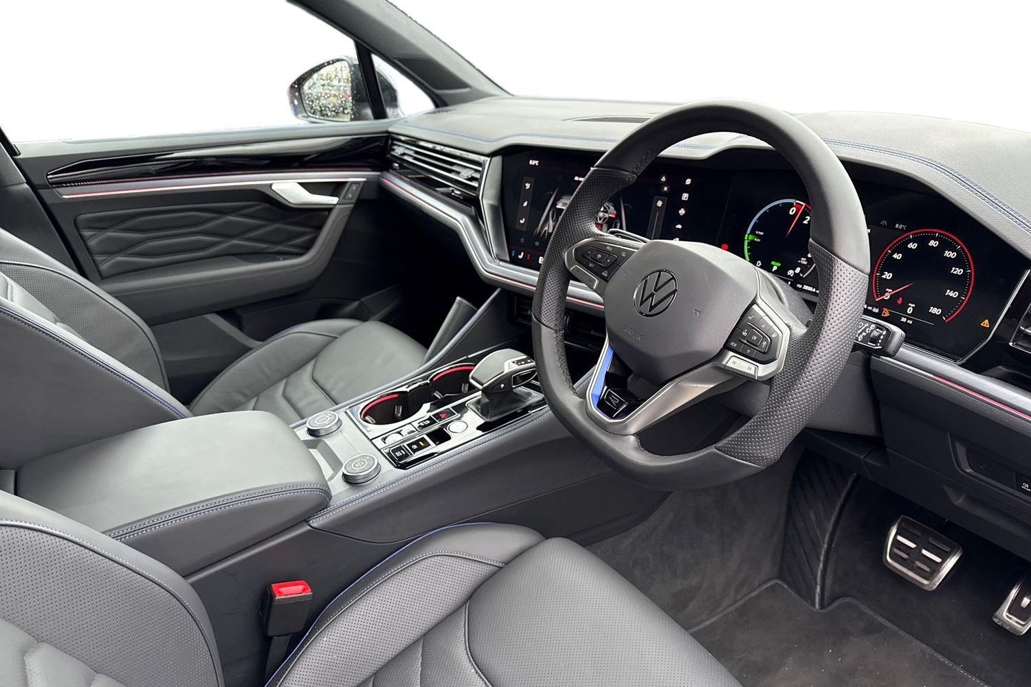 Used Volkswagen Touareg 2025 for sale - 77262590: Photo 13