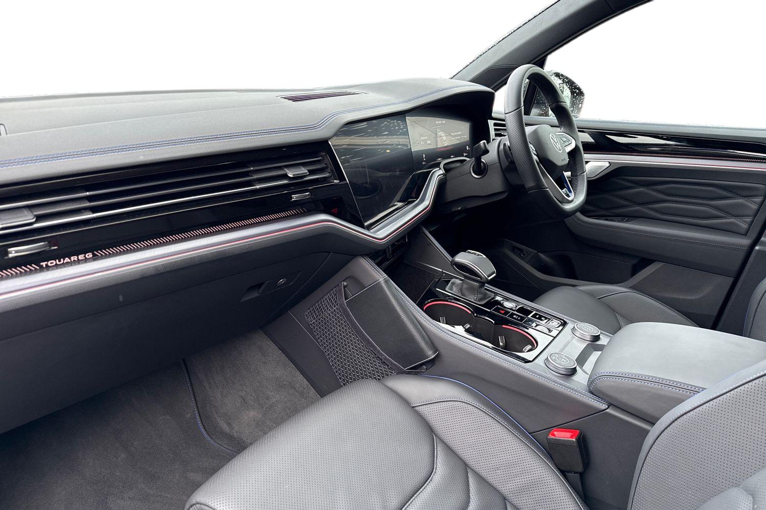 Used Volkswagen Touareg 2025 for sale - 77262590: Photo 14