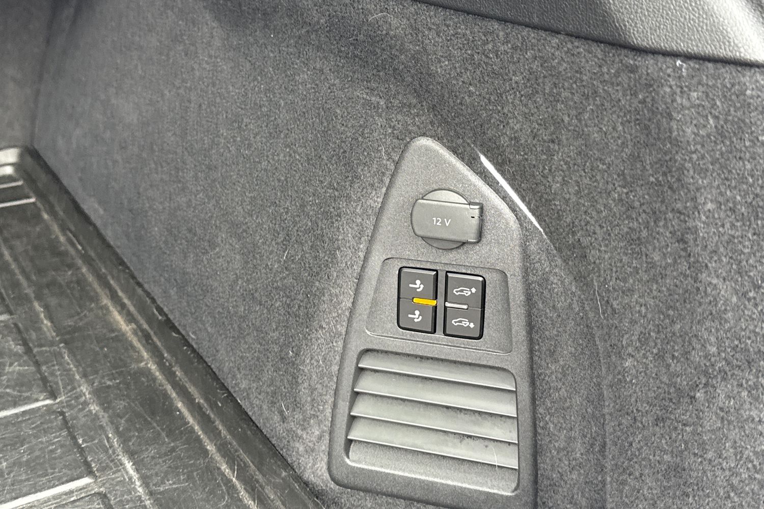 Used Volkswagen Touareg 2025 for sale - 77262590: Photo 40