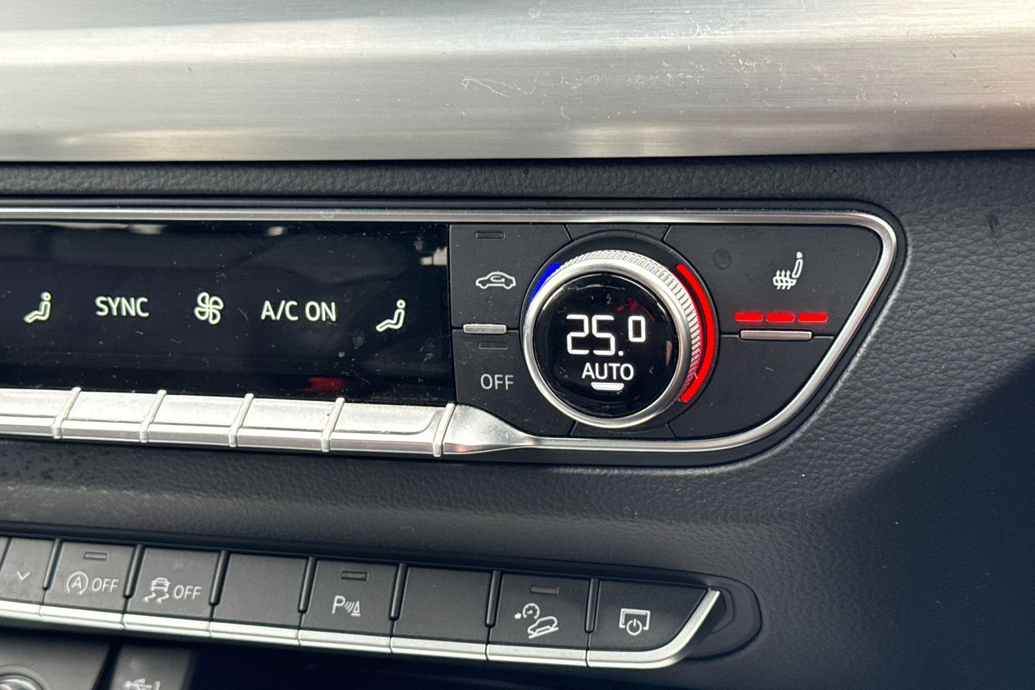 Used Audi Q5 2018 for sale - 77593621: Photo 33