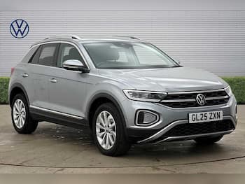 Used Volkswagen T-Roc 2025 for sale - 79827506: Photo