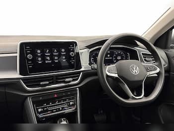 Used Volkswagen T-Roc 2025 for sale - 79827506: Photo