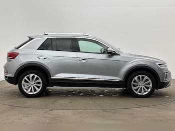 Used Volkswagen T-Roc 2025 for sale - 79827506: Photo