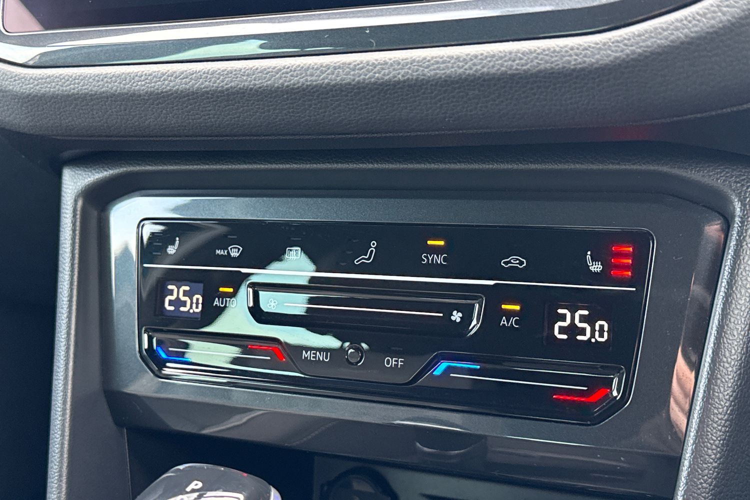 Used Volkswagen Tiguan 2022 for sale - 77608386: Photo 35