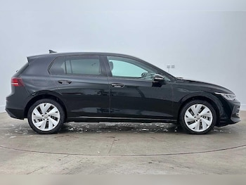 Used Volkswagen Golf 2025 for sale - 79206838: Photo