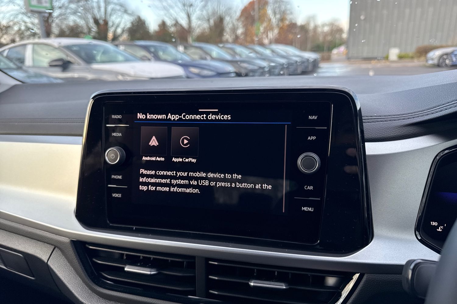 Used Volkswagen T-Roc 2025 for sale - 76985278: Photo 16