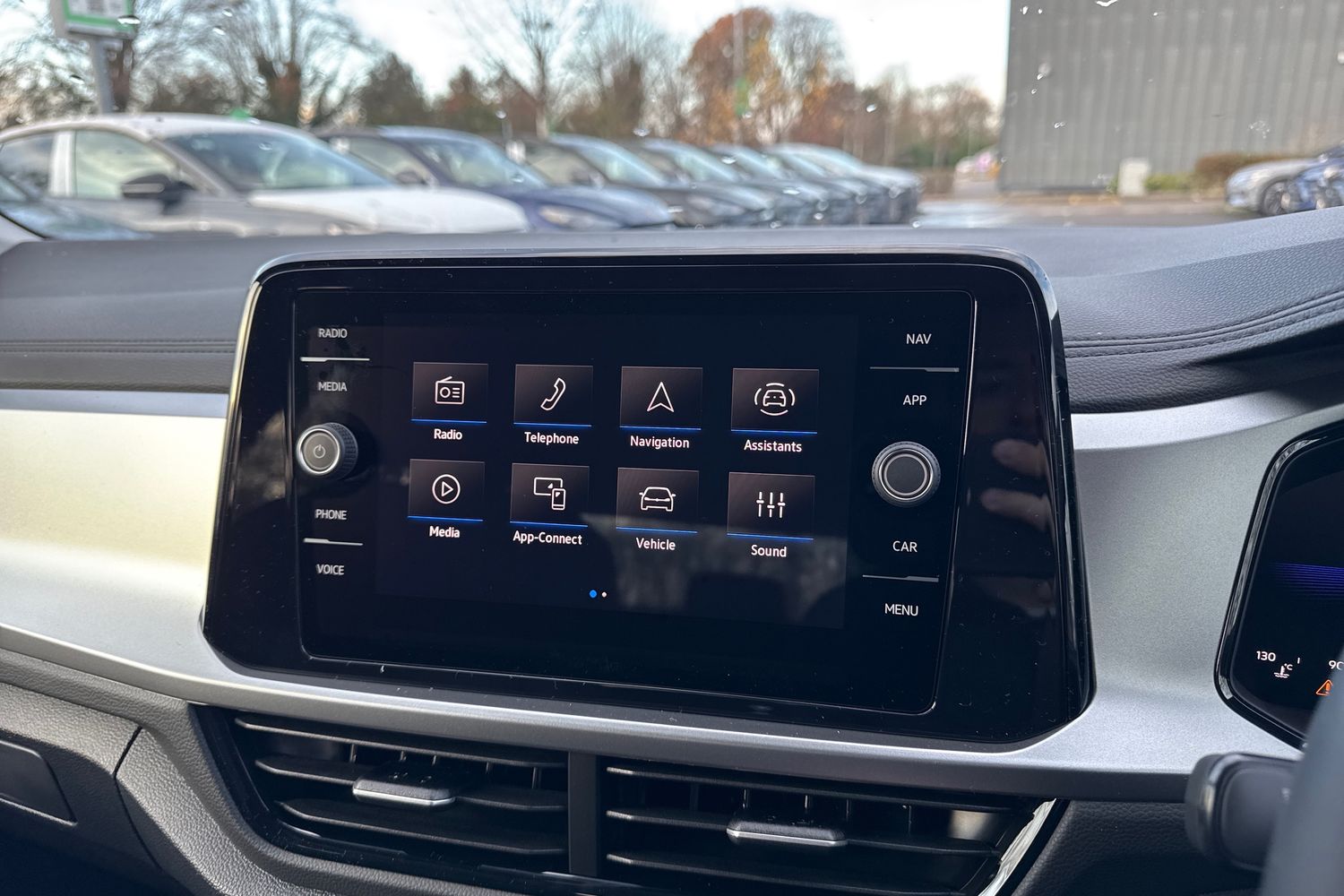 Used Volkswagen T-Roc 2025 for sale - 76985278: Photo 37