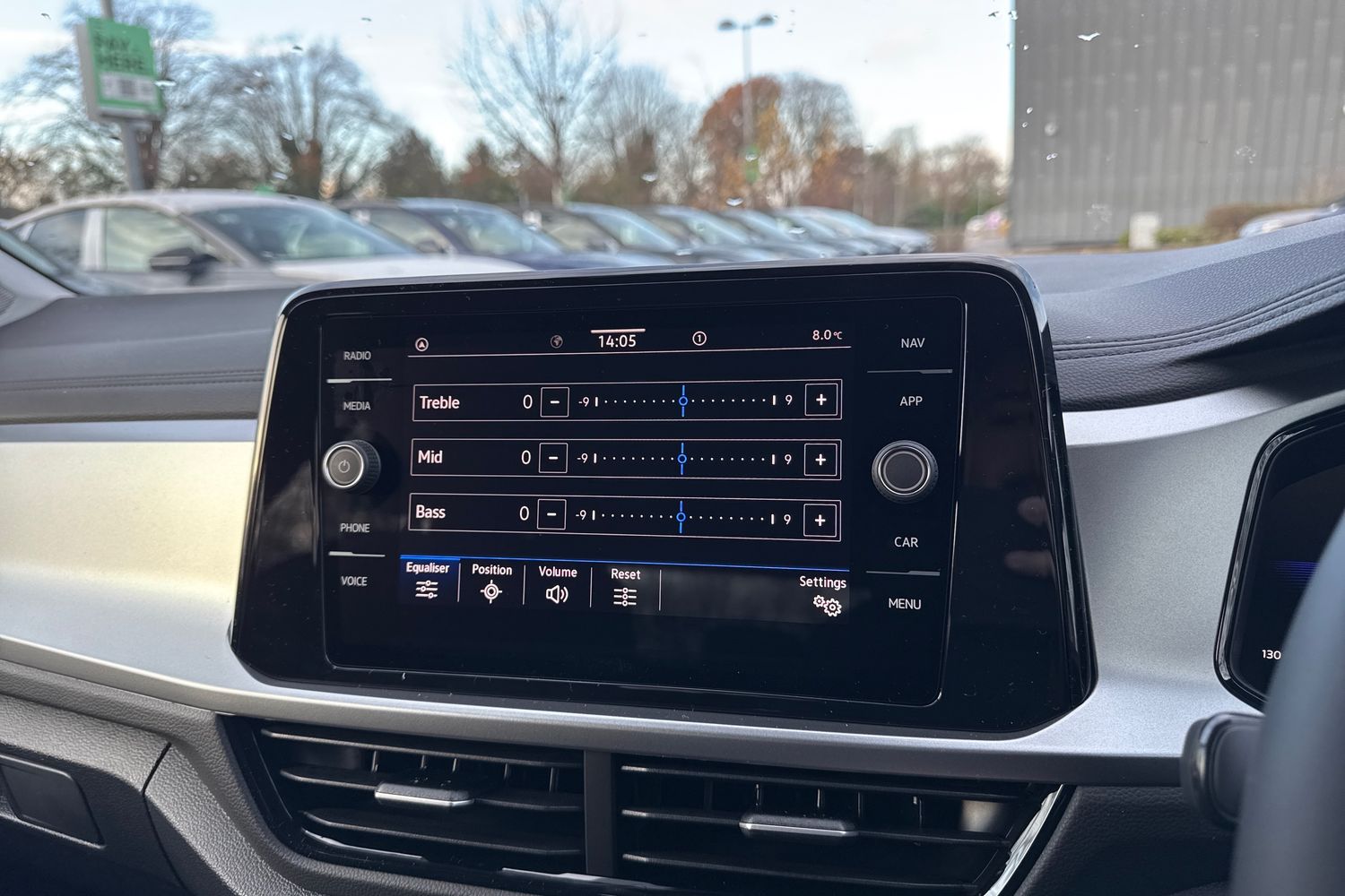 Used Volkswagen T-Roc 2025 for sale - 76985278: Photo 45