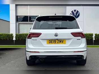 Used Volkswagen Tiguan 2019 for sale - 76236828: Photo 4