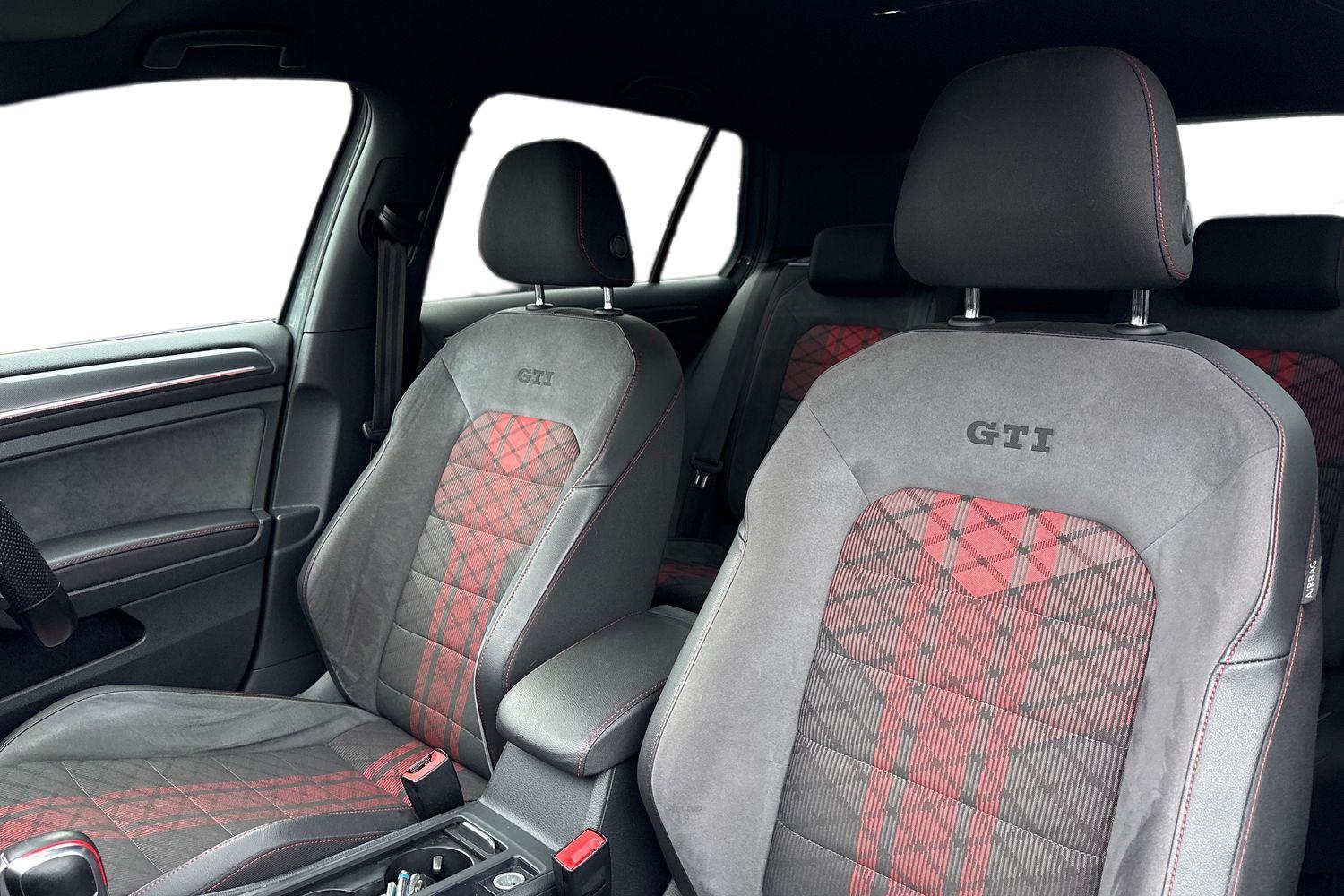 Used Volkswagen Golf 2019 for sale - 77774068: Photo 16