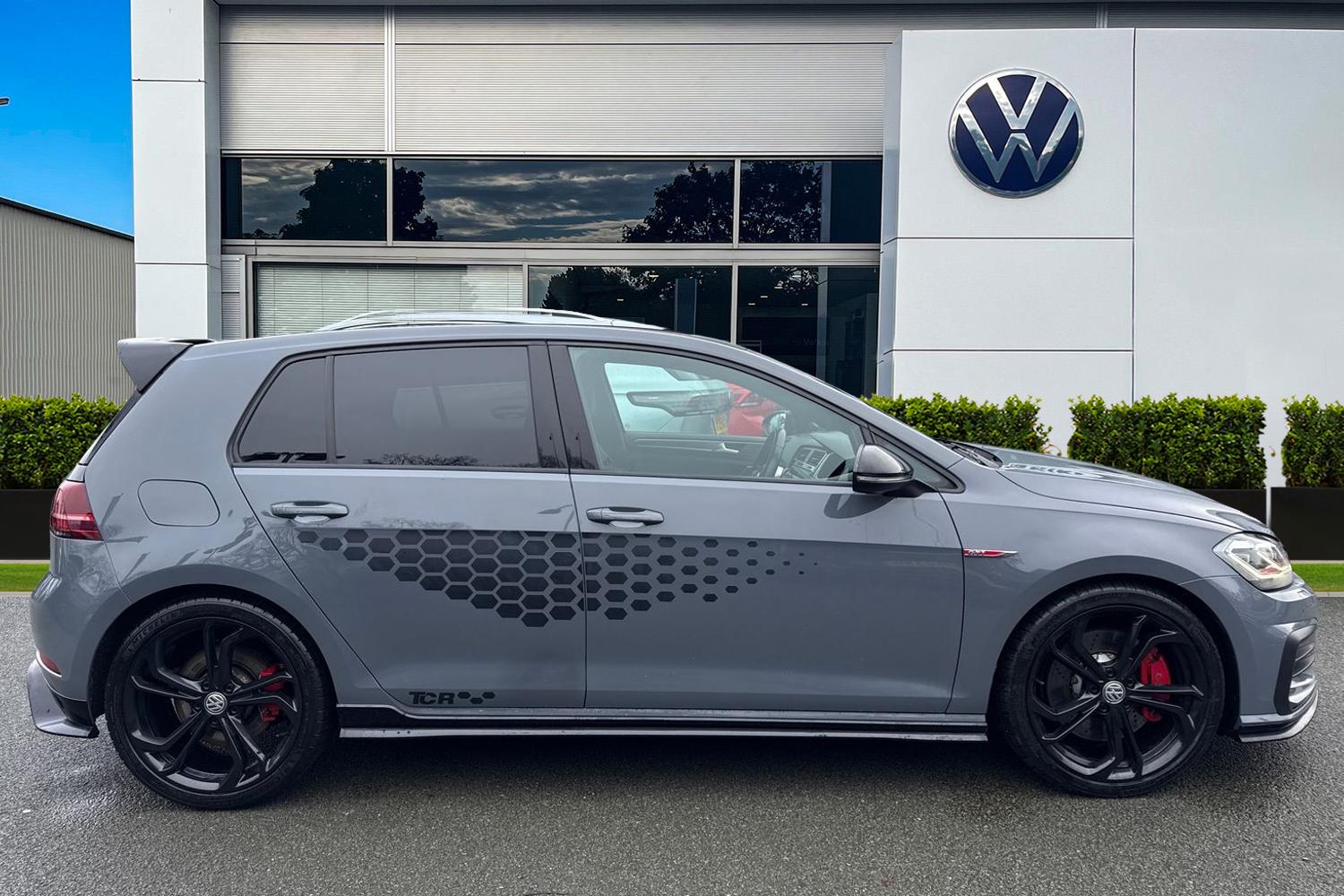 Used Volkswagen Golf 2019 for sale - 77774068: Photo 3