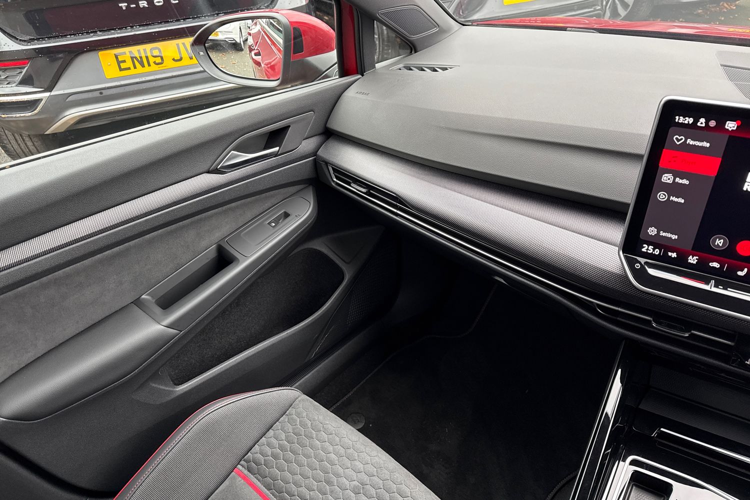 Used Volkswagen Golf 2025 for sale - 76553501: Photo 15