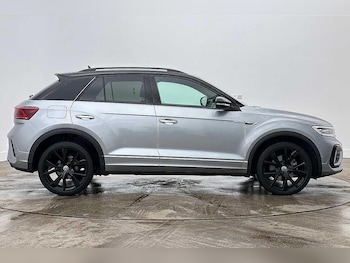 Used Volkswagen T-Roc 2025 for sale - 78826843: Photo
