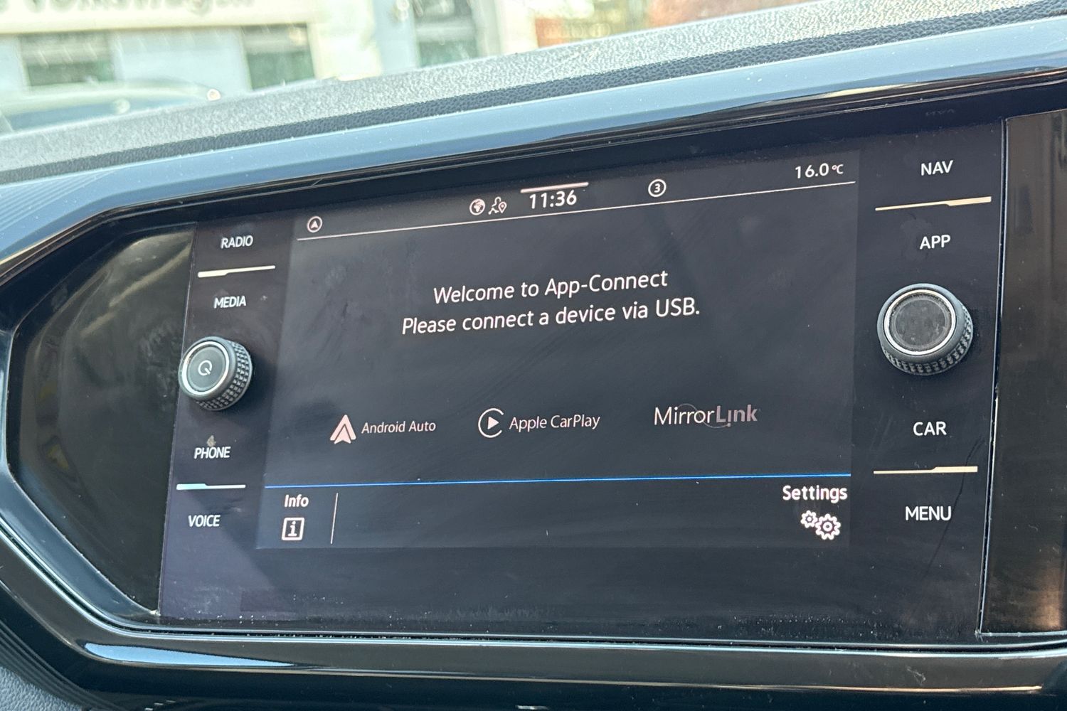 Used Volkswagen T-Cross 2022 for sale - 77952026: Photo 29