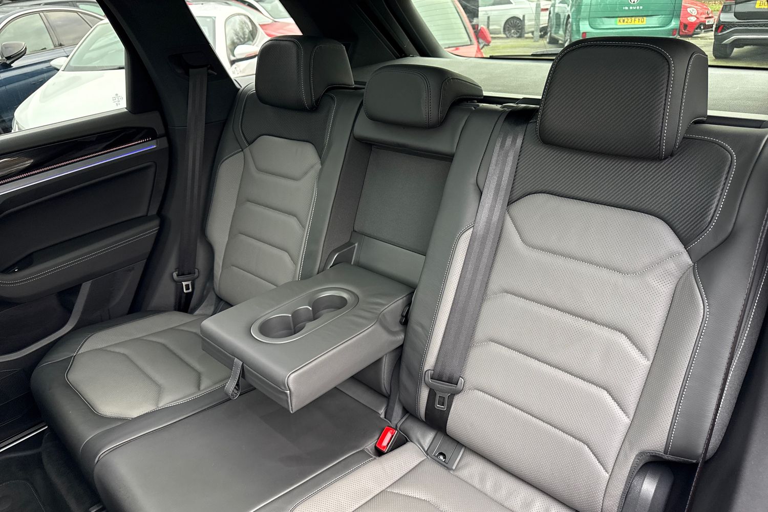 Used Volkswagen Touareg 2025 for sale - 77072113: Photo 19