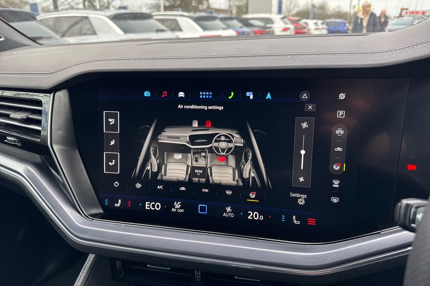 Used Volkswagen Touareg 2025 for sale - 77072113: Photo 22