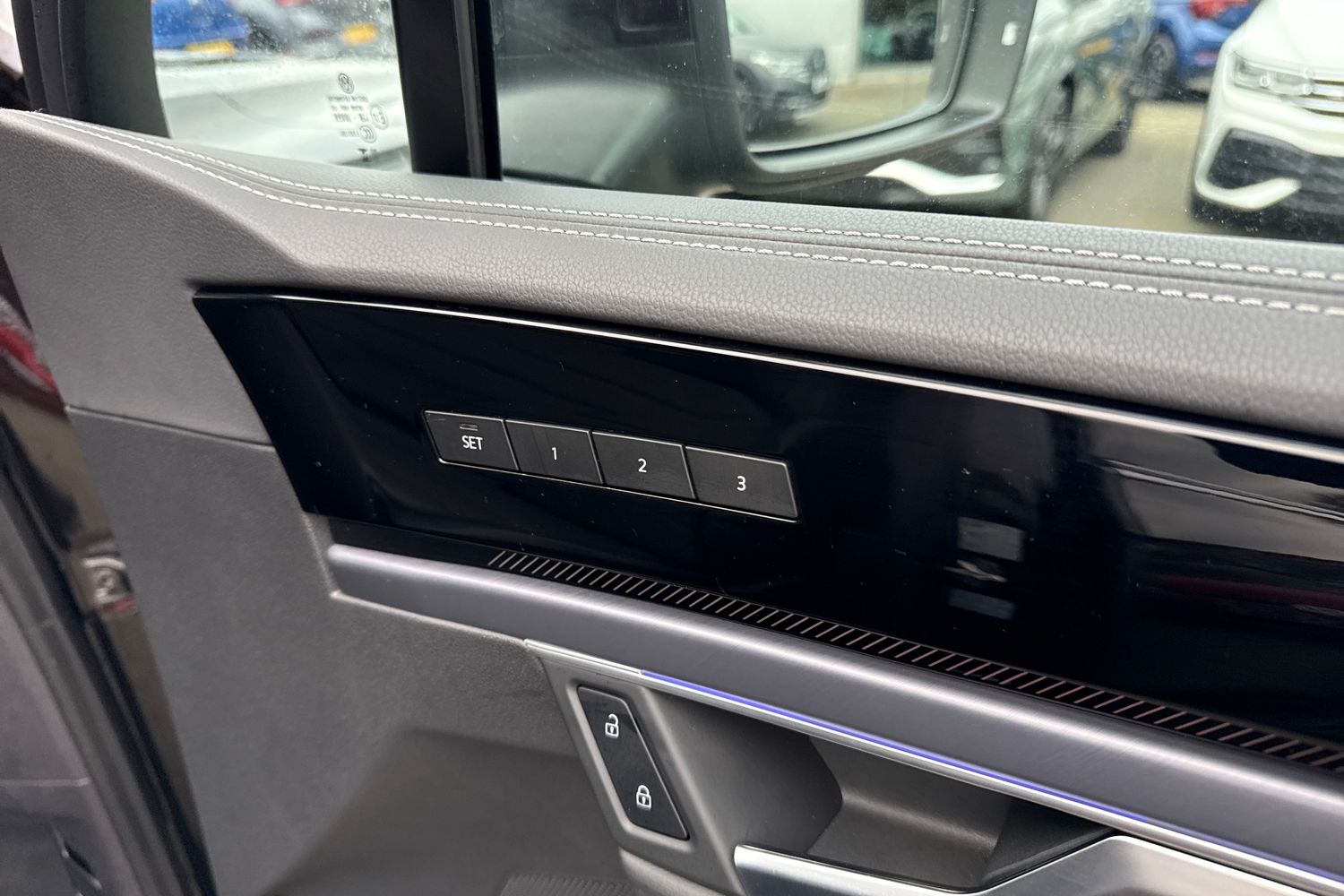 Used Volkswagen Touareg 2025 for sale - 77072113: Photo 33