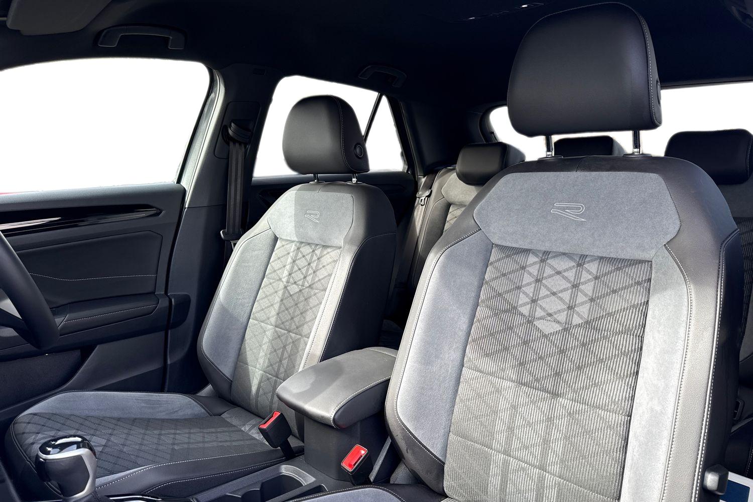 Used Volkswagen T-Roc 2023 for sale - 76006851: Photo 16